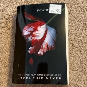 New moon book